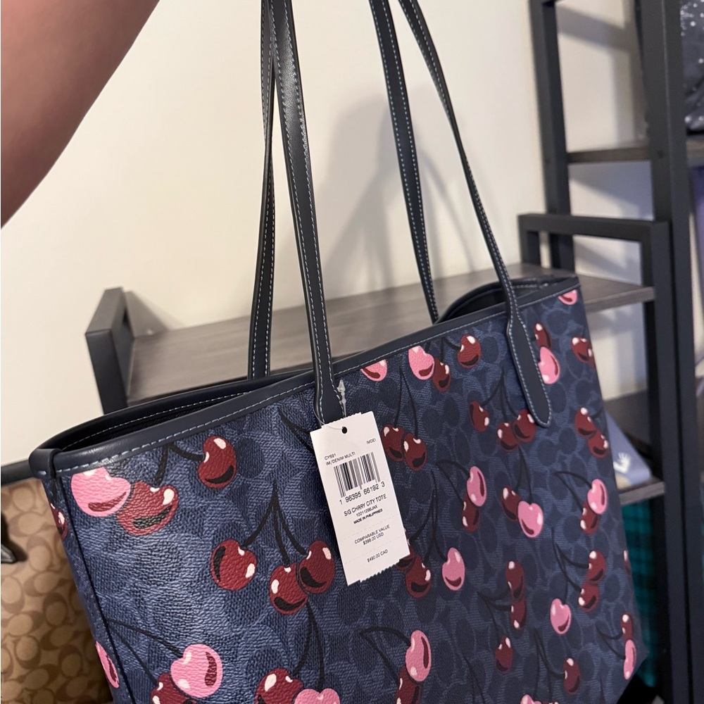 NWT Coach Cherry Print Tote w/Lg Wallet Glitter Wristlet & Bag Charm 4Piece Set - Picture 5 of 9